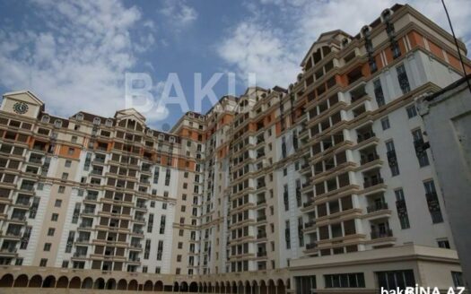 4 Room New Apartment for Sale in Baku