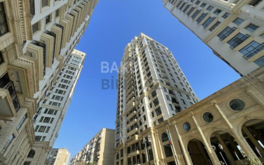 4 Room New Apartment for Sale in Baku