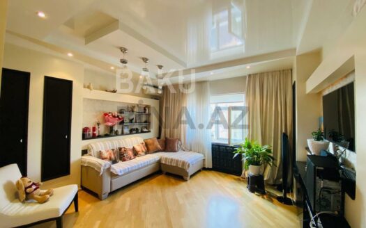 4 Room New Apartment for Sale in Baku