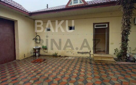 2 Room House / Villa for Sale in Baku