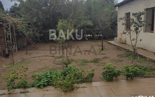 5 Room House / Villa for Sale in Baku