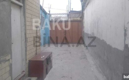 6 Room House / Villa for Sale in Baku