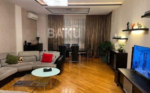 4 Room New Apartment for Sale in Baku