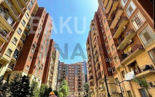 4 Room New Apartment for Sale in Baku