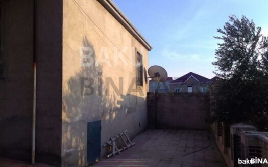 3 Room House / Villa for Sale in Baku