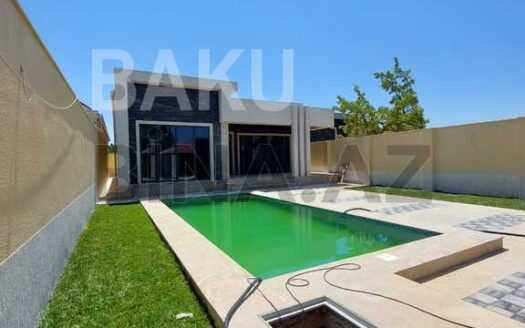 4 Room House / Villa for Sale in Baku