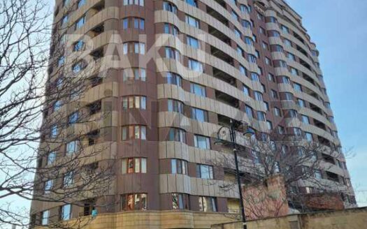 4 Room New Apartment for Sale in Baku