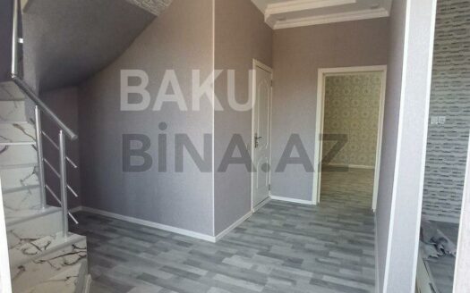 4 Room House / Villa for Sale in Khirdalan