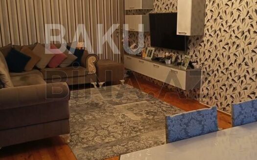 3 Room House / Villa for Sale in Baku