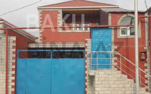 5 Room House / Villa for Sale in Baku