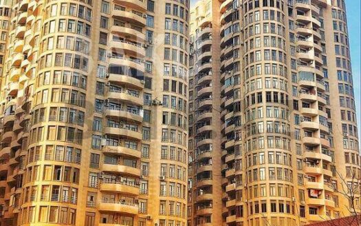 4 Room New Apartment for Sale in Baku