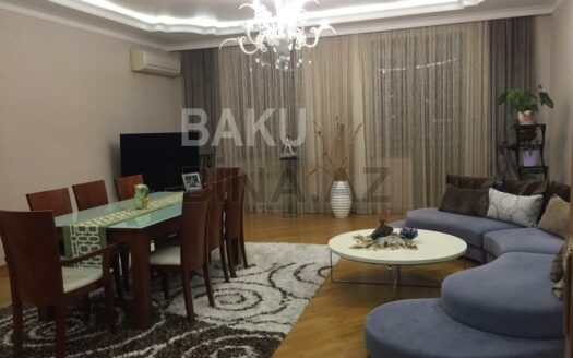 4 Room New Apartment for Sale in Baku