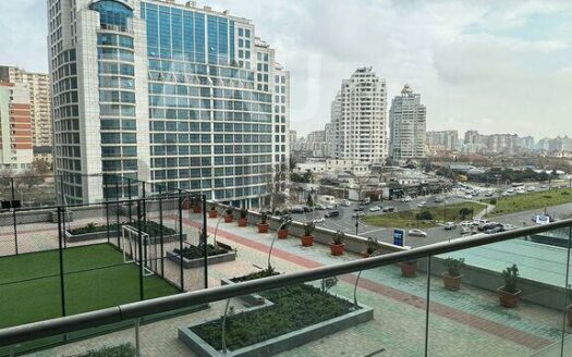 4 Room New Apartment for Sale in Baku