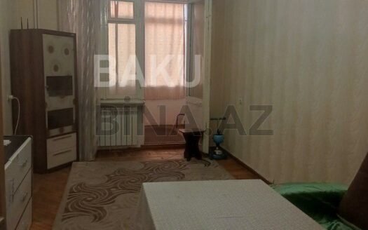 2 Rooms Old Apartment for Sale in Baku