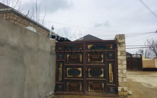 3 Room House / Villa for Sale in Baku