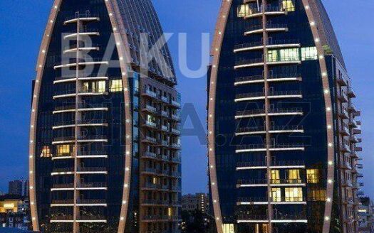 6 Room New Apartment for Sale in Baku