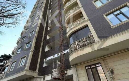 4 Room New Apartment for Sale in Baku