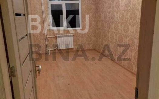 2 Rooms Old Apartment for Sale in Baku