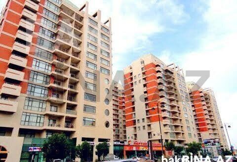 6 Room New Apartment for Sale in Baku