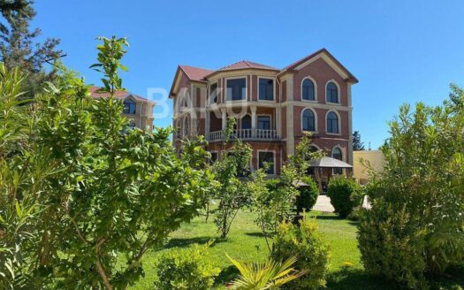 Garden for Sale in Baku