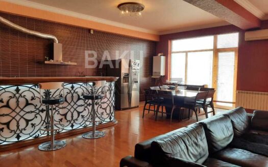 4 Room New Apartment for Sale in Baku