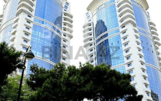 5 Room New Apartment for Sale in Baku