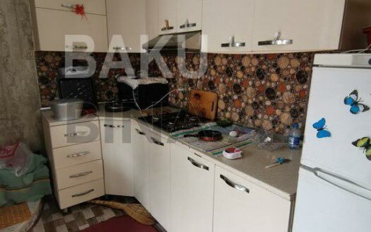 1 Room House / Villa for Sale in Baku