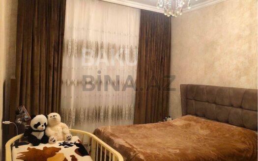 6 Room House / Villa for Sale in Baku