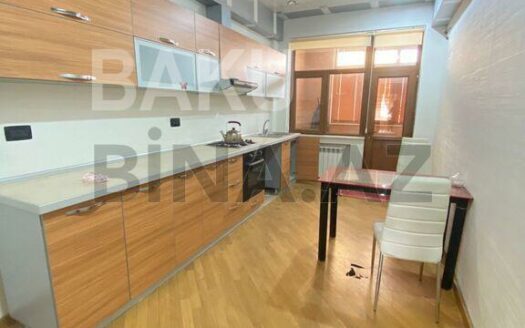 7 Room New Apartment for Sale in Baku