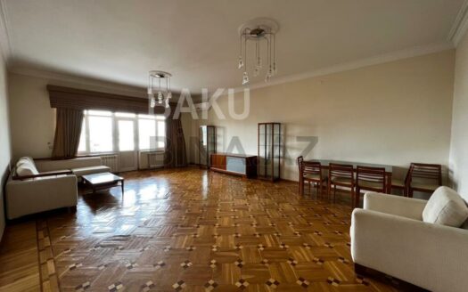 4 Room New Apartment for Sale in Baku