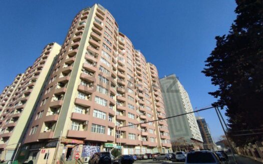 4 Room New Apartment for Sale in Baku