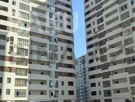 4 Room New Apartment for Sale in Baku