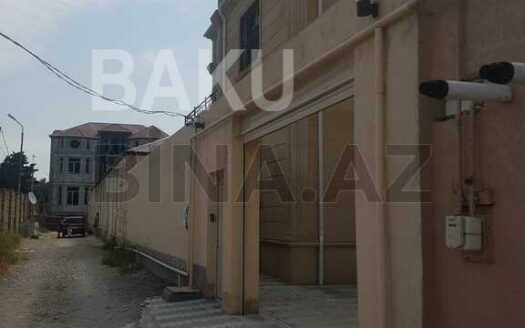 6 Room House / Villa for Sale in Baku