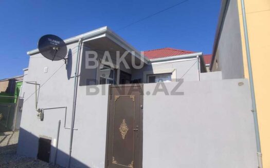 2 Room House / Villa for Sale in Baku