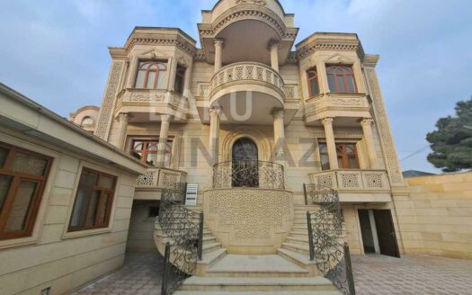 5 Room House / Villa for Sale in Baku