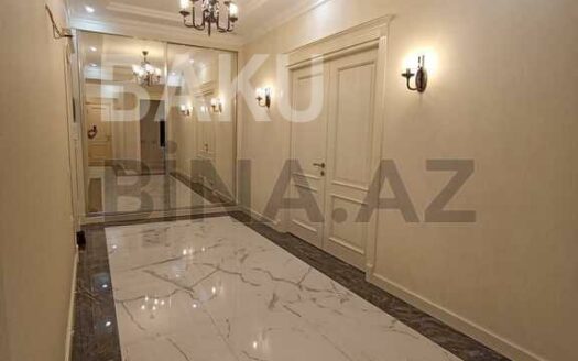 4 Room New Apartment for Sale in Baku