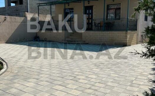 3 Room House / Villa for Sale in Baku