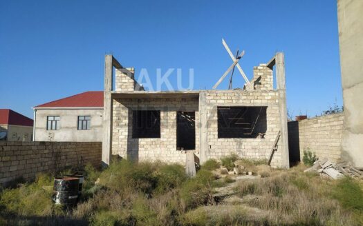 5 Room House / Villa for Sale in Baku