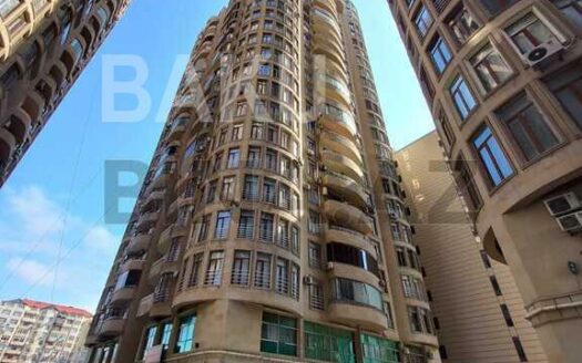 5 Room New Apartment for Sale in Baku