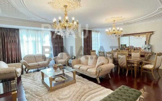 4 Room New Apartment for Sale in Baku