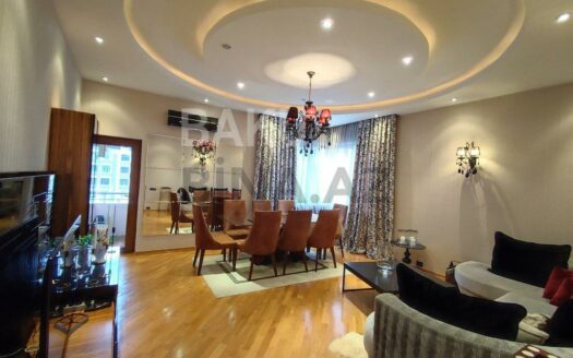 4 Room New Apartment for Sale in Baku