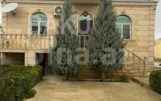 3 Room House / Villa for Sale in Baku