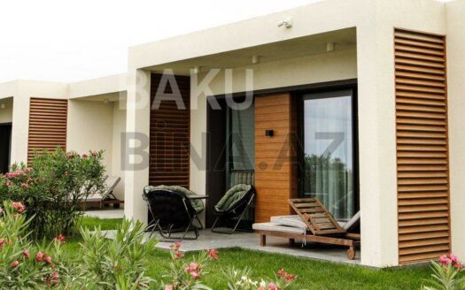 1 Room House / Villa for Sale in Baku