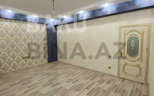 2 Rooms Old Apartment for Sale in Baku