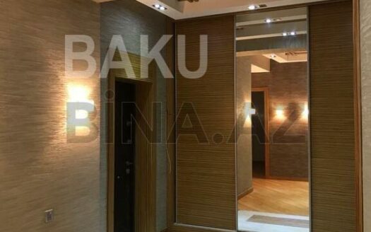 4 Room New Apartment for Sale in Baku