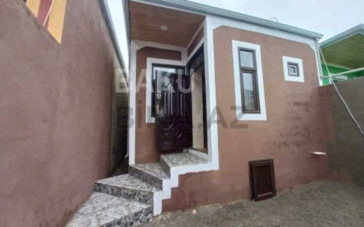 2 Room House / Villa for Sale in Baku