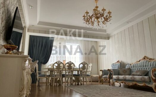 4 Room New Apartment for Sale in Baku