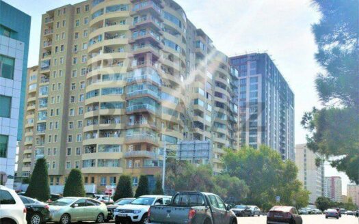 4 Room New Apartment for Sale in Baku