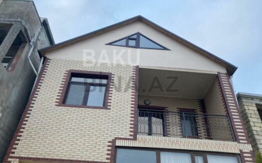 5 Room House / Villa for Sale in Baku