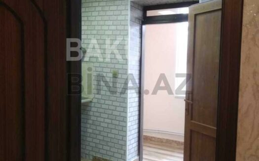 1 Room Old Apartment for Sale in Sumgait